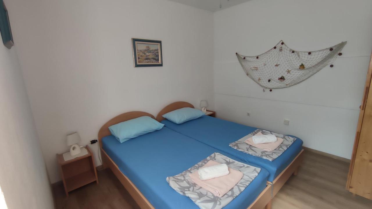 Apartments Tonkovic Корнич Екстер'єр фото