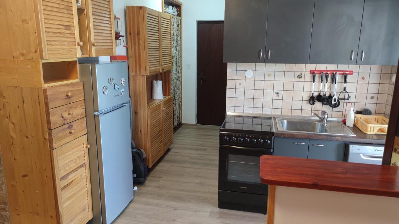 Apartments Tonkovic Корнич Екстер'єр фото