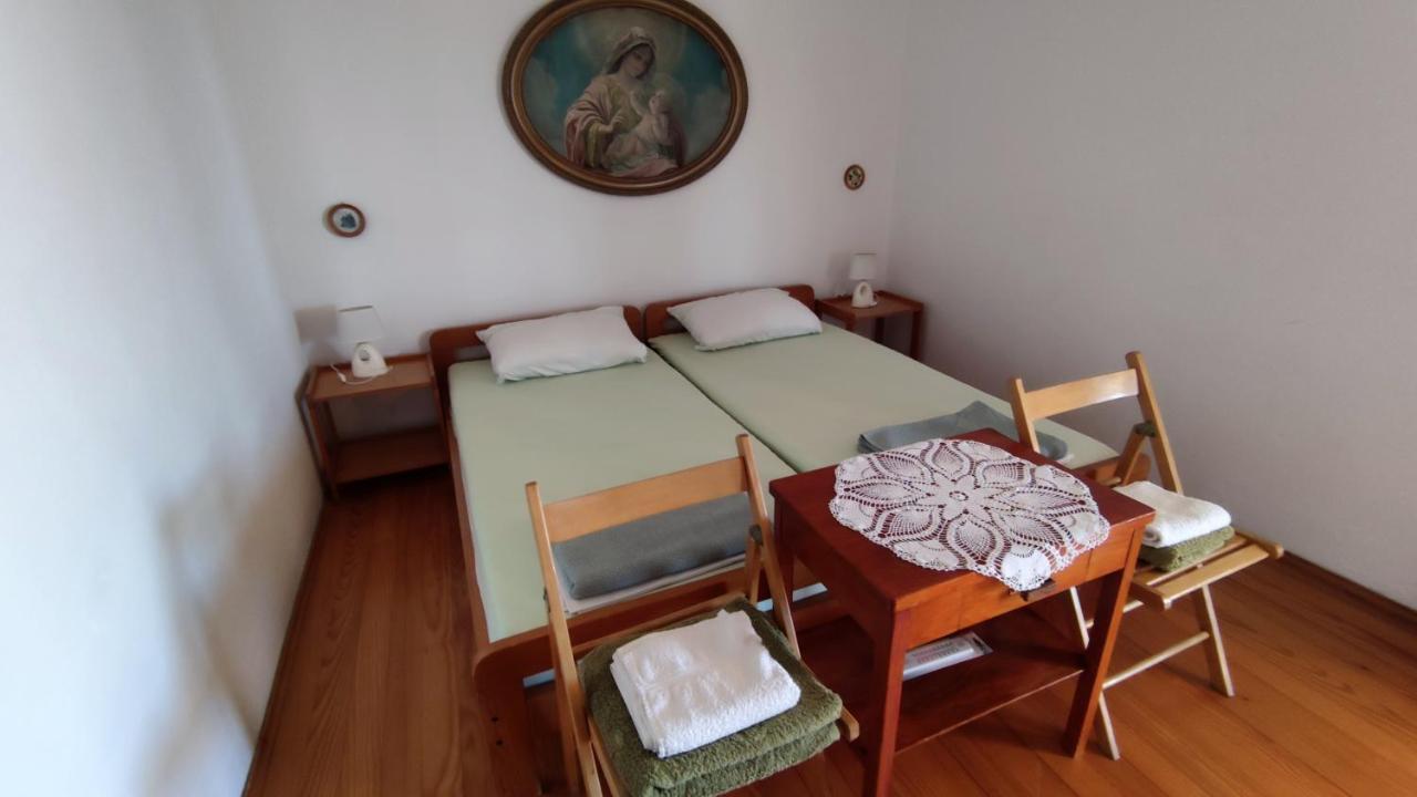 Apartments Tonkovic Корнич Екстер'єр фото