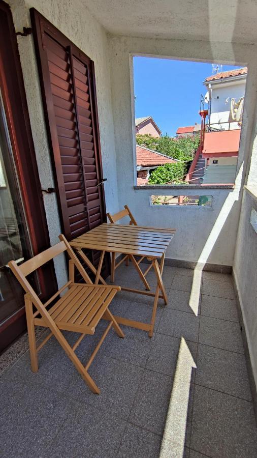 Apartments Tonkovic Корнич Екстер'єр фото